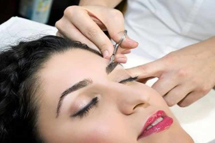 Pensat vopsit gene si sprancene Brasov